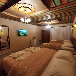 Falcon Cave Suites